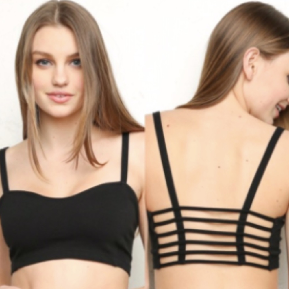 Brandy Melville Chiyo Top